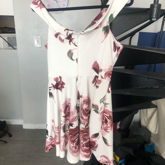 Windsor dress size L - Picture 2 of 3